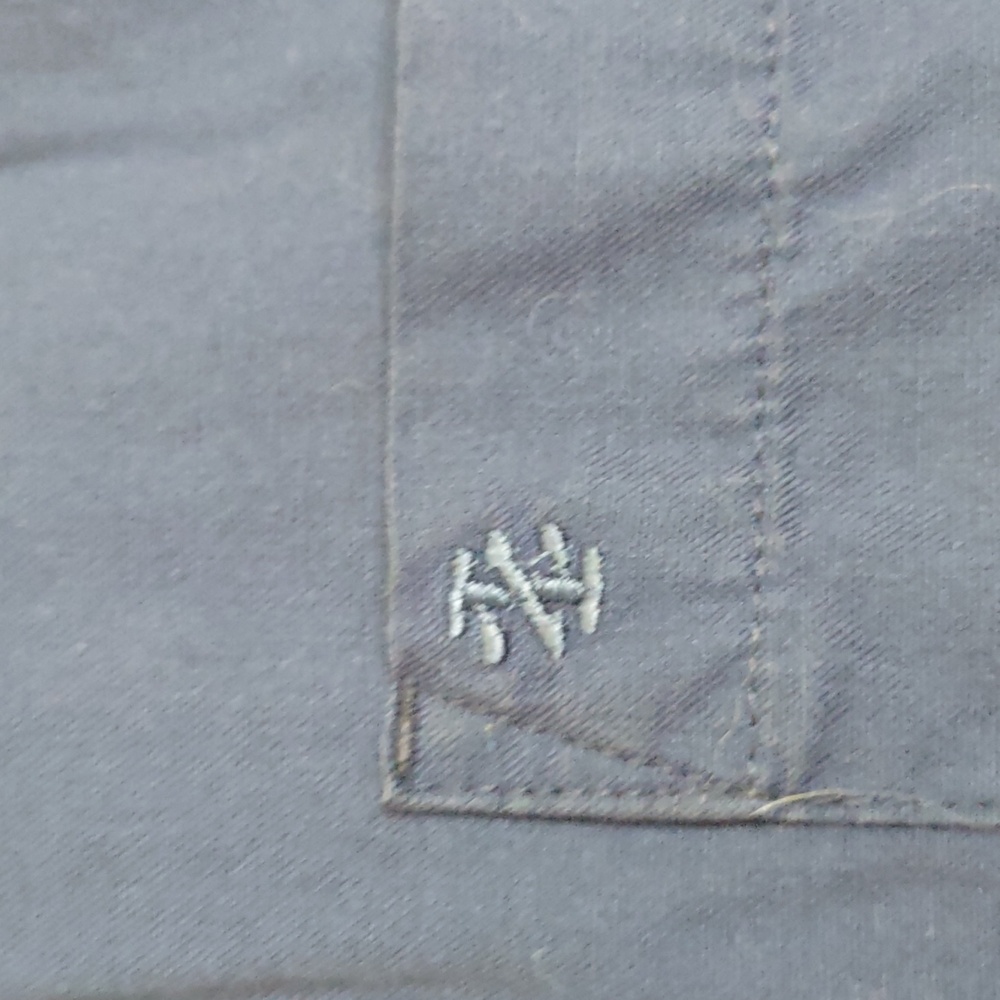 SLIGHTLY USED IZOD ROYAL BLUE SIZE XLARGE LONG SLEEVE BUTTON DOWN - Picture 3 of 14